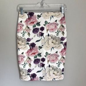 Windsor floral pencil skirt